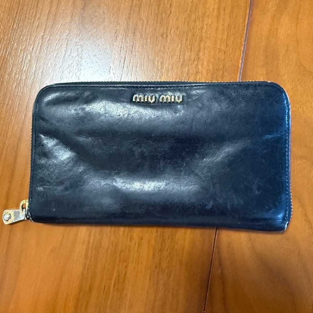 Miu Miu Black Leather Zip Wallet